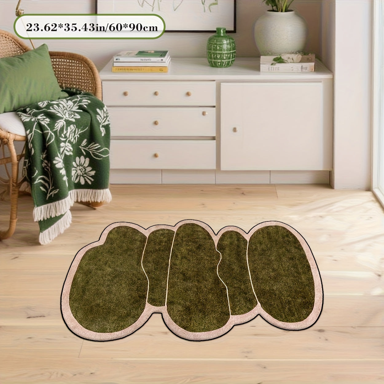 Modern Style with Irregular And Unique Patterns, a Fashionable And Creative Decorative Carpet Featuring Unconventional Shapes. This Carpet Adds a Distinctive Touch to Home Decor, Is Foldable for Easy Storage